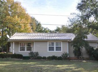 704 N Warren St, Overton, TX 75684