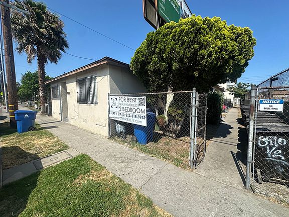 4th image of 8910 S Avalon Blvd #8914