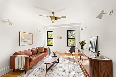 125 Eastern Parkway, #2H