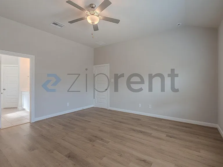 24714 Aliaga Glen Dr — Photo 15