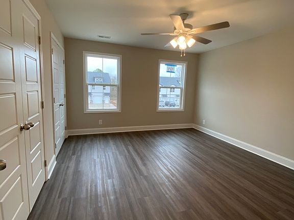 2nd image of 1036 Glenkirk Dr #A