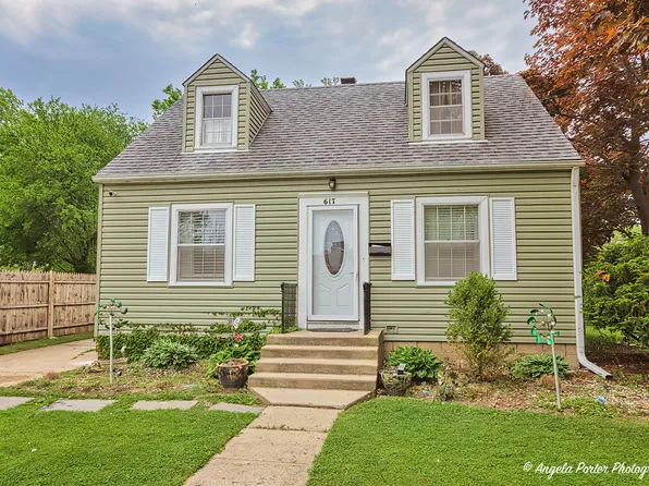 617 Colville Pl, Waukegan, IL 60087