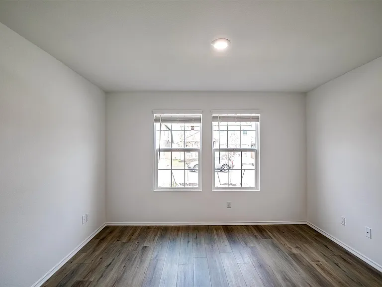 1740 Catahoula Dr — Photo 23