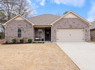2860 Carmichael Dr, Conway, AR 72034