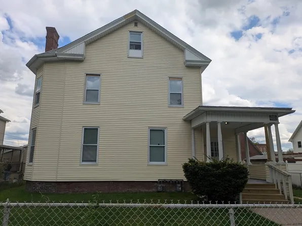 232 Elm St, Holyoke, MA 01040