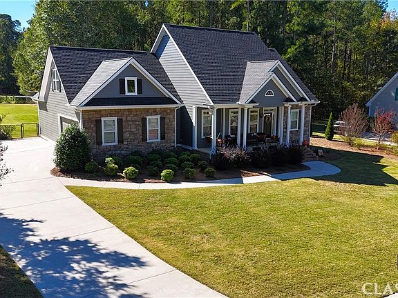 5th image of 21 Creek Drive