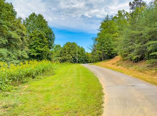 10 Covered Bridge Trl, Fancy Gap, VA 24328