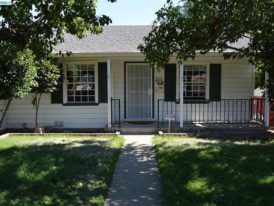 1st image of 813 W 11th St