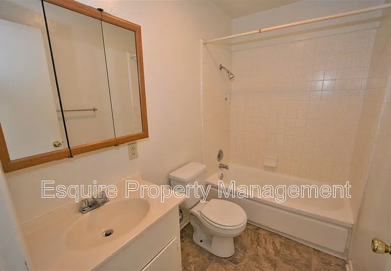 2050 N Ventura Rd #4 — Photo 11
