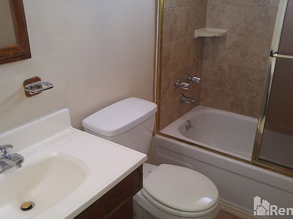 5th image of 24084 Kernwood Dr