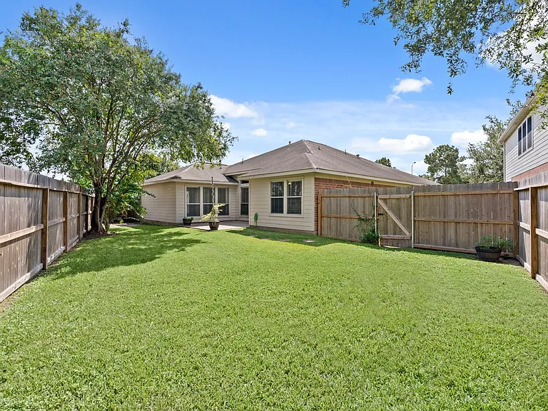 23730 Prince Lawrence Ct — Photo 10