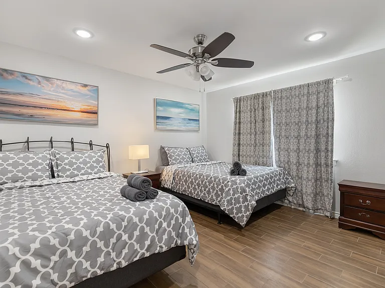 2620 Catalina Way — Photo 16