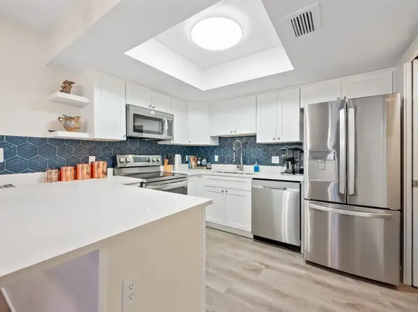 2143 E Center Ln APT 1, Tempe, AZ 85281