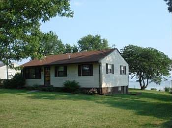 1st image of 21166 Fosters Neck Dr