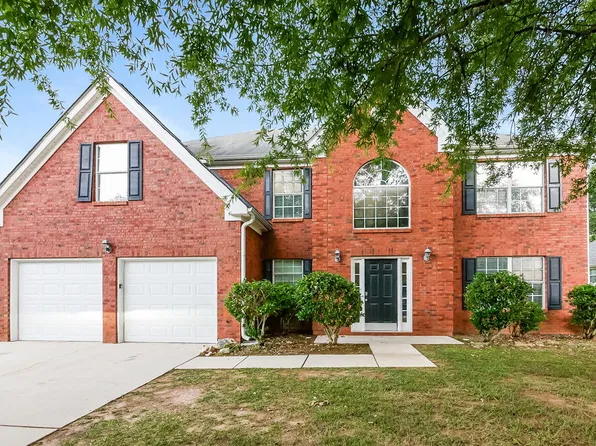 3800 Georgia Dr, Douglasville, GA 30135