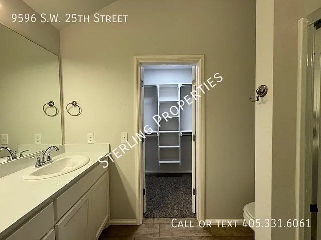 9596 SW 25th St — Photo 6