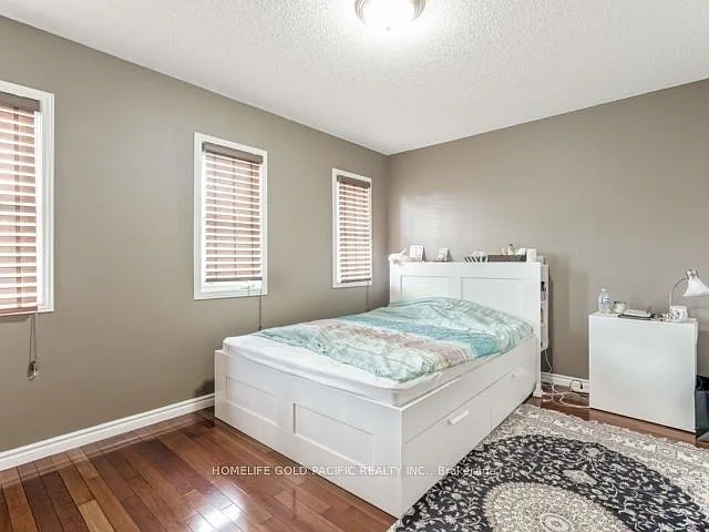 62 Baffin Ct — Photo 12
