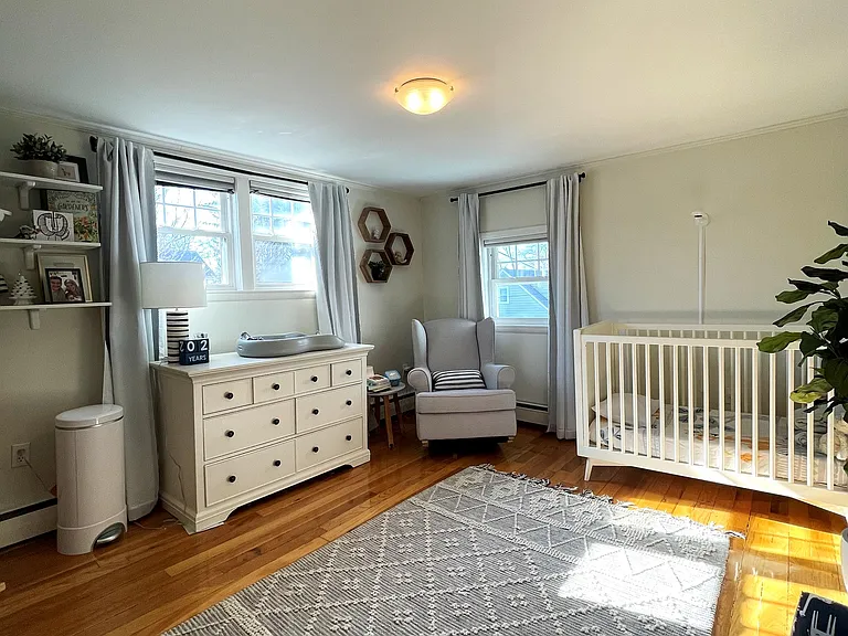 36 Burroughs St — Photo 17