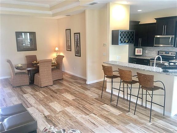 5th image of 831 Placid Lake Dr