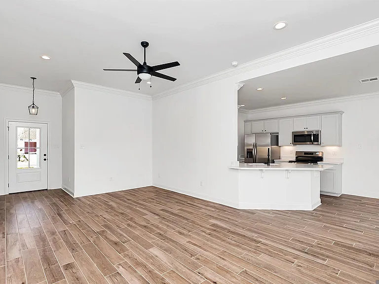 3429 C Cooper Ct — Photo 3