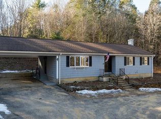 28 Long Hill Rd, Brookfield, MA 01506