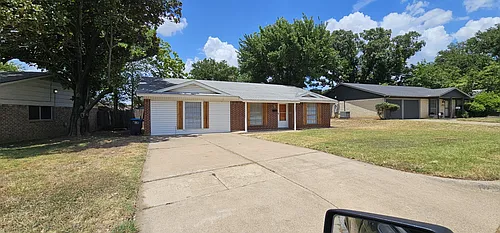 7205 Merry Ln Photo 1