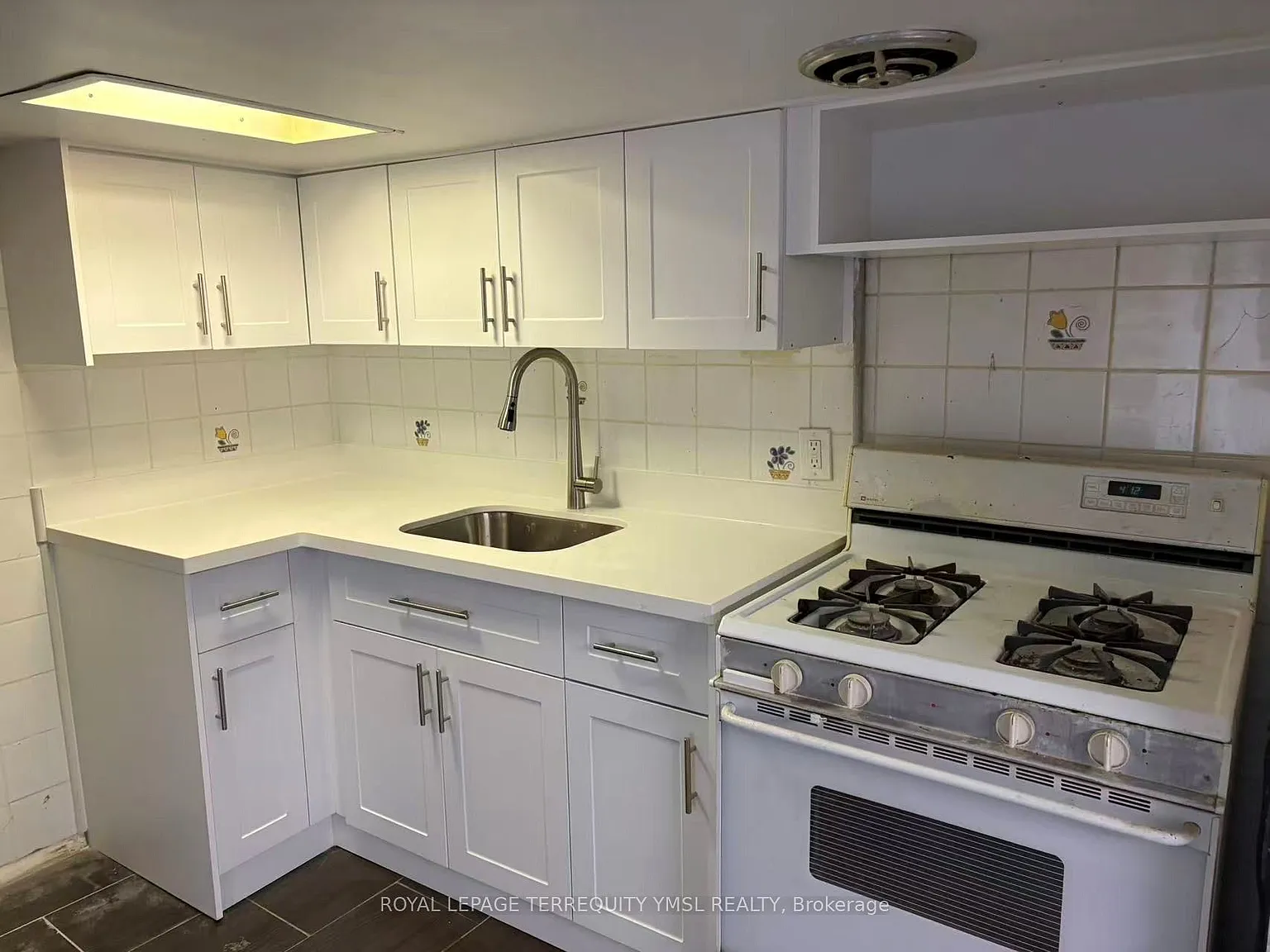 1 bed, $1,380 — Photo 1