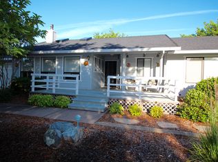 19742 Midland Dr, Redding, CA 96003