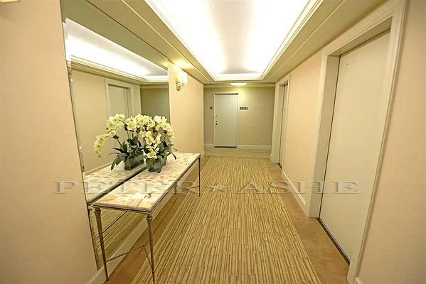 Rented by Peter Ashe | media 30