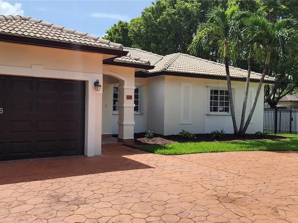 16507 NW 91st Ave, Miami Lakes, FL 33018