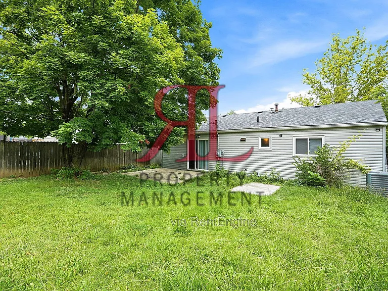771 Redford Ave — Photo 16