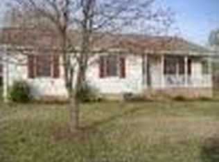 4516 Susanne Dr, Fredericksburg, VA 22408