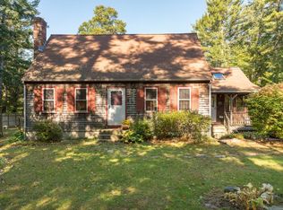2 Nottingham Dr, Kingston, MA 02364