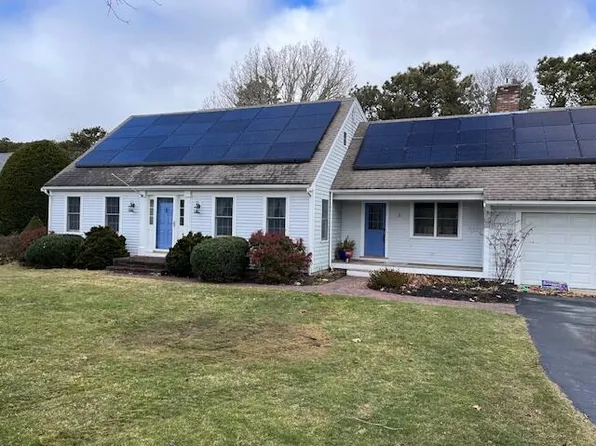 5 Hope Lane, Harwich, MA 02645