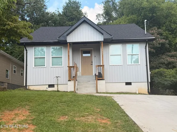 2015 Paris Rd, Knoxville, TN 37912