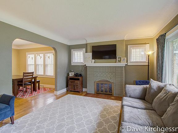 3rd image of 1000 Frederick Ave NW