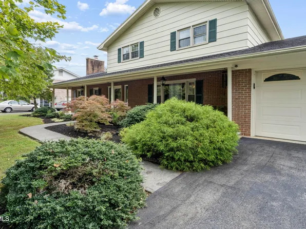 146 Collingwood Dr, Bristol, TN 37620