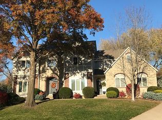 12501 Barton St, Overland Park, KS 66213