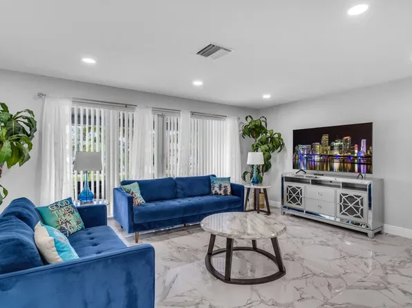 340 SE 3rd Ct #Id1372344p, Deerfield Beach, FL 33441