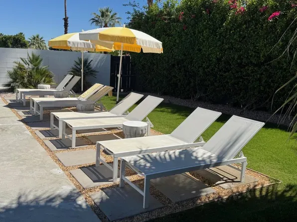 633 S Canon Dr, Palm Springs, CA 92264