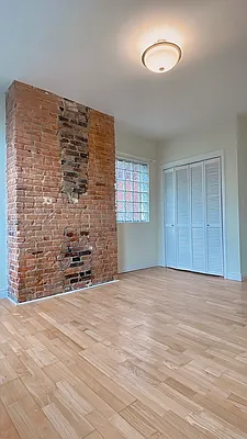 Rented by Owner | media 19