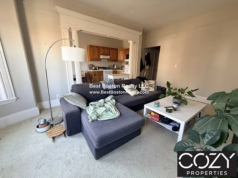 29 Longwood Ave #3 — Photo 2