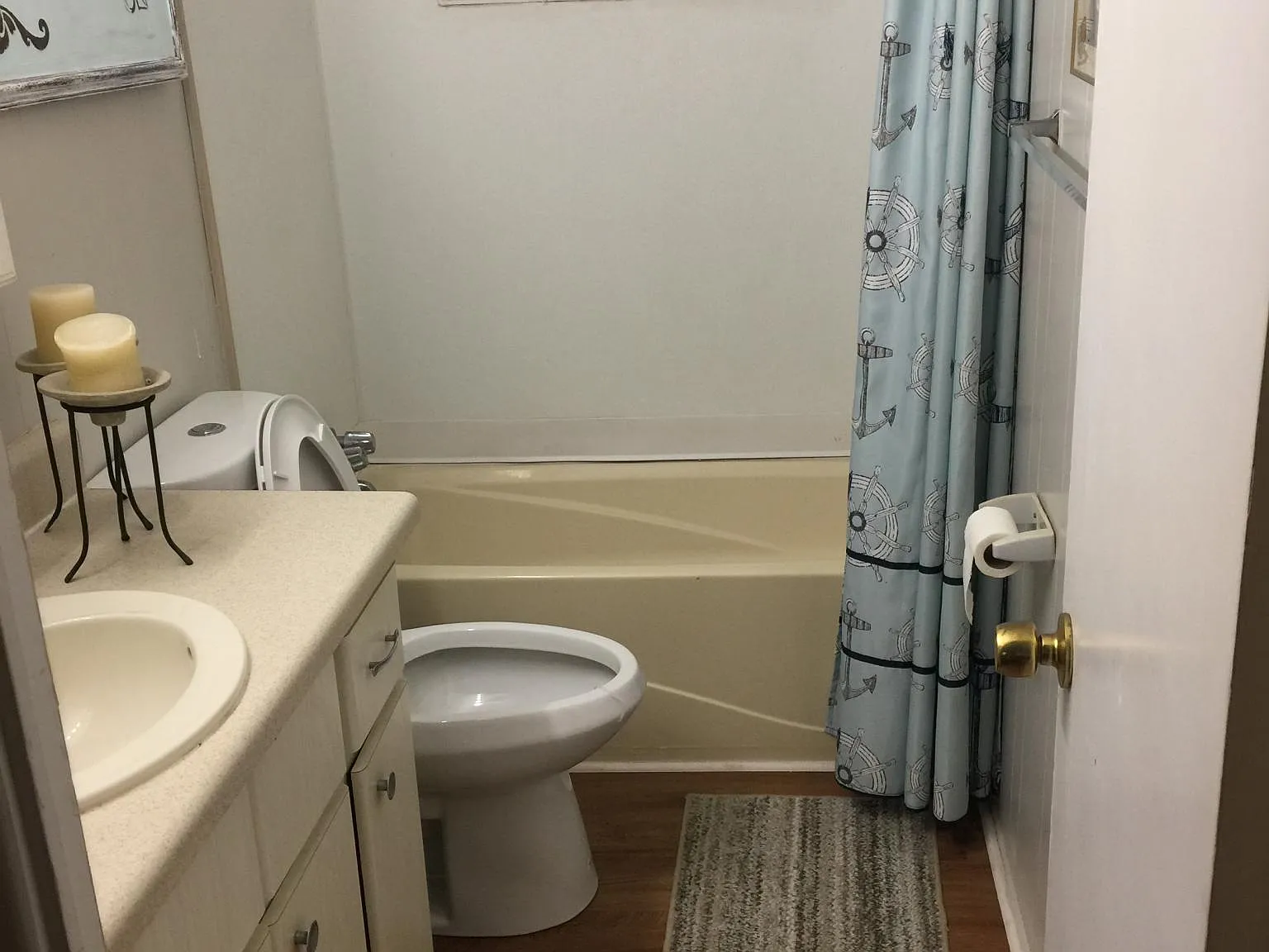 2 bed, $1,150 — Photo 4