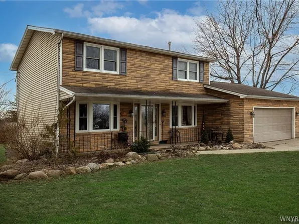 120 Rovner Pl, Hamburg, NY 14075