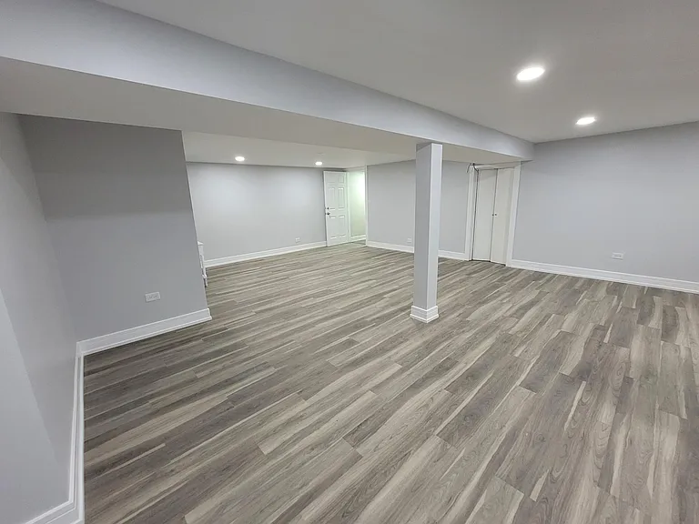 8715 W Summerdale Ave #G — Photo 8