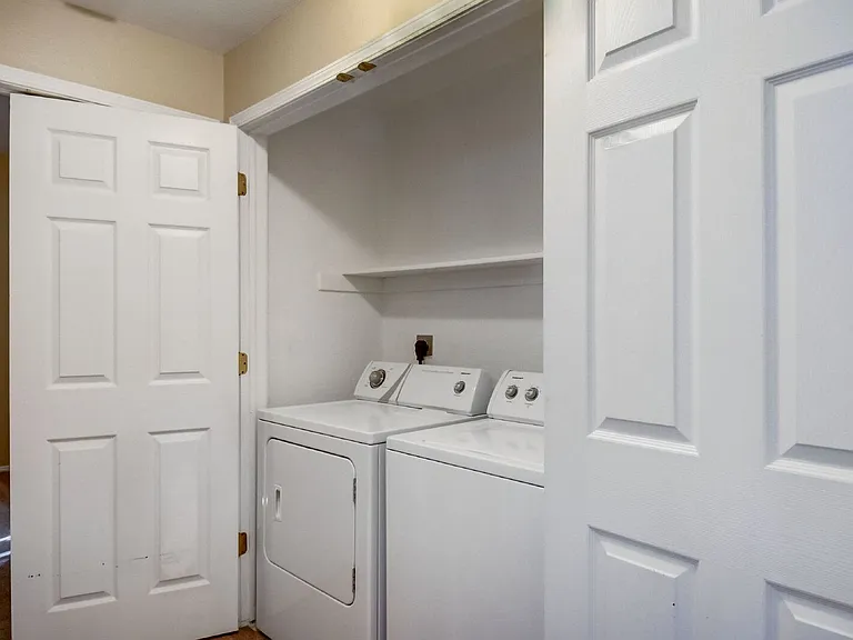 3855 Strawberry Field Grv #D — Photo 14