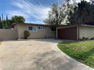 3523 Farnham Pl, Riverside, CA 92503