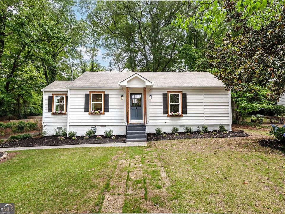1st image of 476 Freyer Dr NE