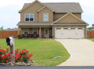 2 Talon Ct, Fort Mitchell, AL 36856