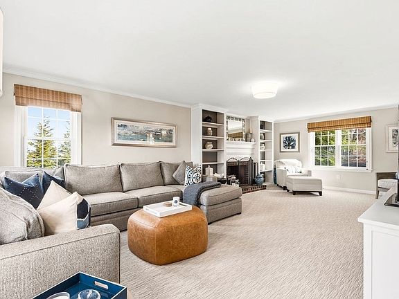 3rd image of 53 Elyse Rd